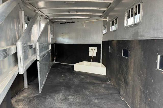 Used Horse Trailers for Sale