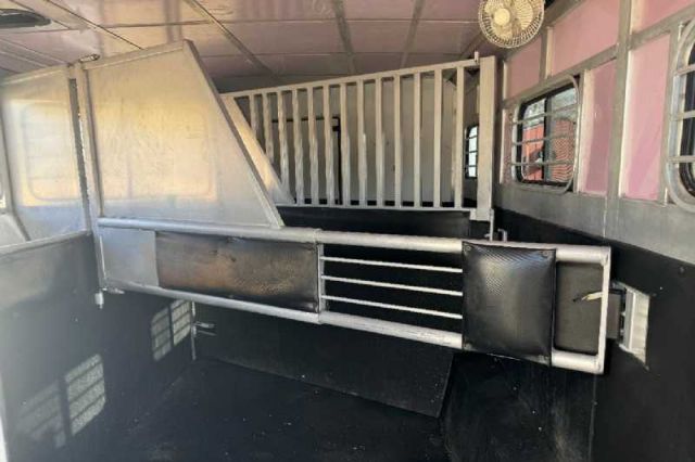 Used Horse Trailers for Sale