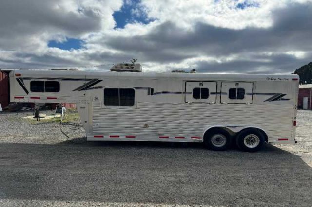 Used Horse Trailers for Sale