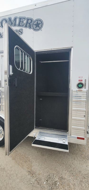 Used Horse Trailers for Sale