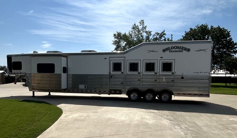 Used Horse Trailers for Sale