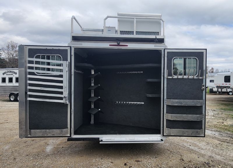 Used Horse Trailers for Sale