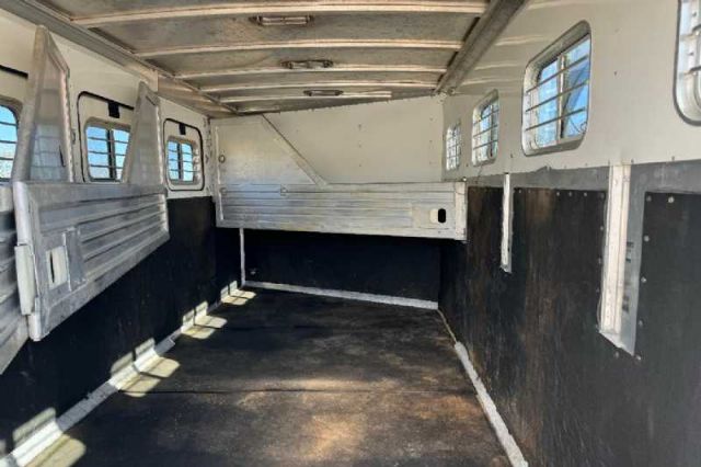 Used Horse Trailers for Sale