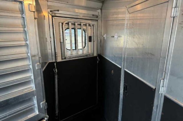 Used Horse Trailers for Sale