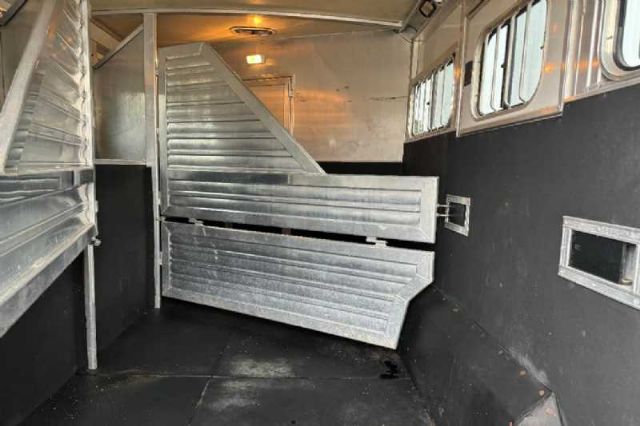 Used Horse Trailers for Sale