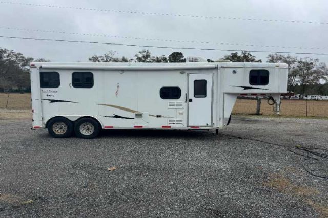 Used Horse Trailers for Sale