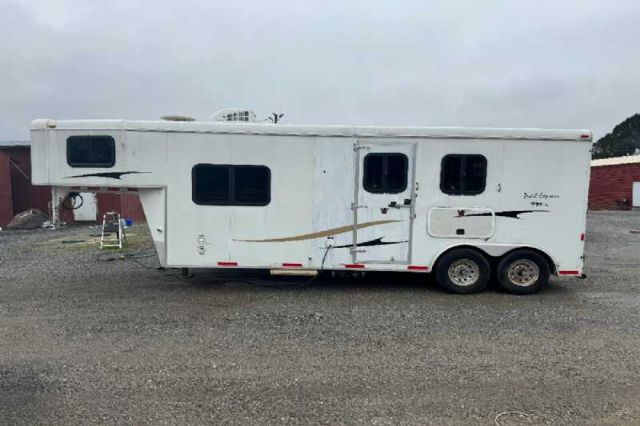 Used Horse Trailers for Sale