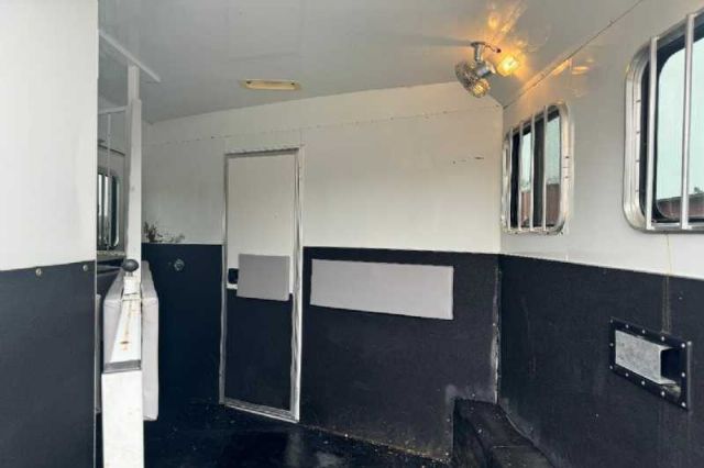 Used Horse Trailers for Sale