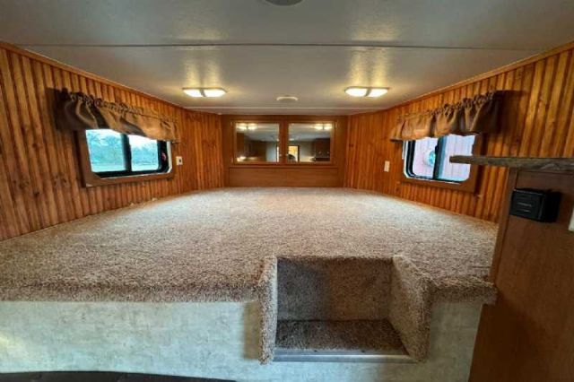 Used Horse Trailers for Sale