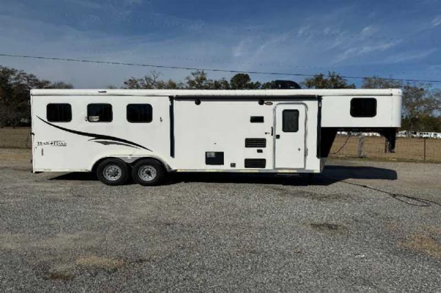 Used Horse Trailers for Sale