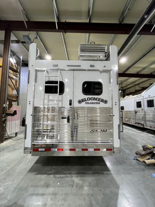 Used Horse Trailers for Sale