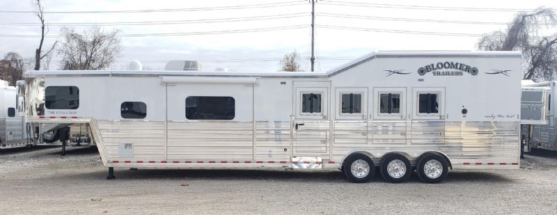 Used Horse Trailers for Sale