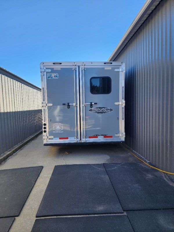 Used Horse Trailers for Sale