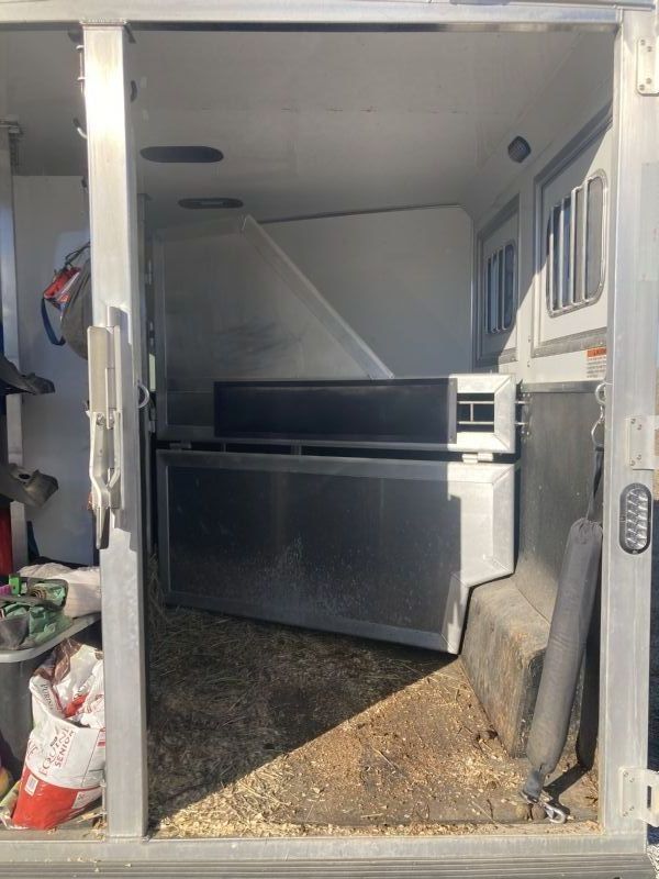 Used Horse Trailers for Sale