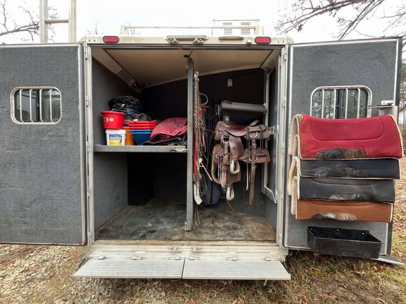 Used Horse Trailers for Sale