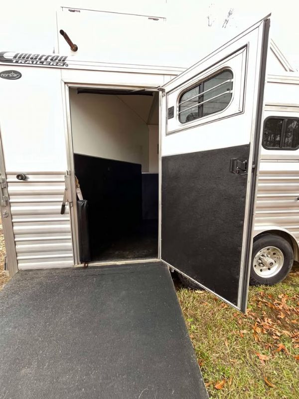 Used Horse Trailers for Sale