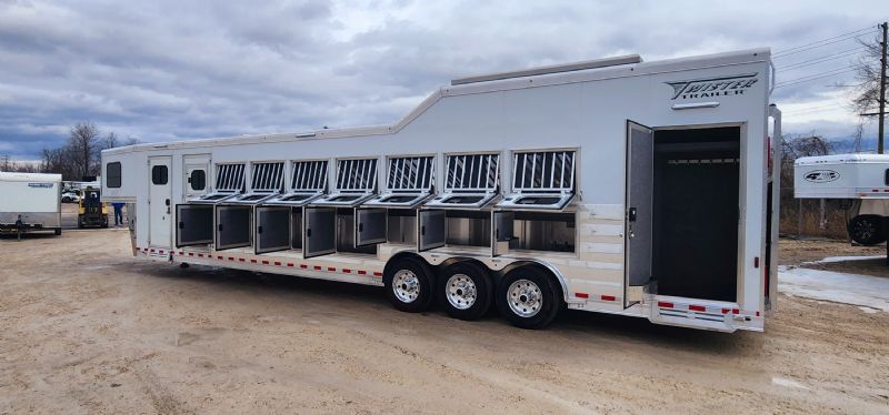 Used Horse Trailers for Sale