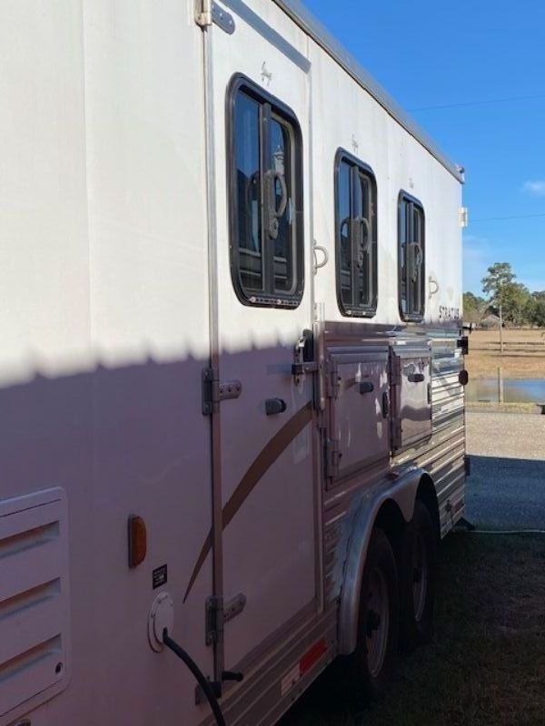 Used Horse Trailers for Sale