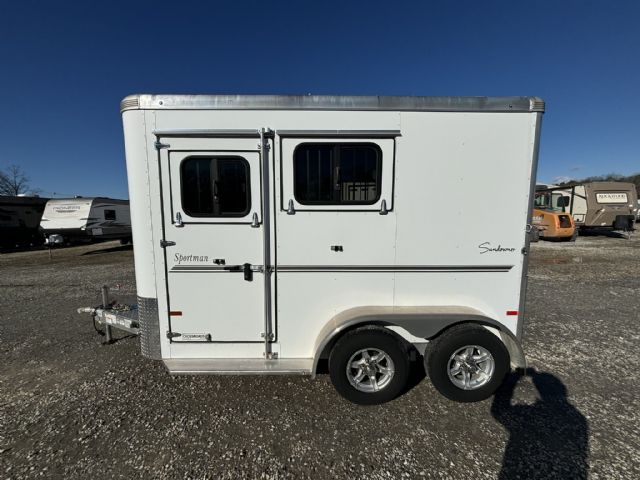 Used Horse Trailers for Sale