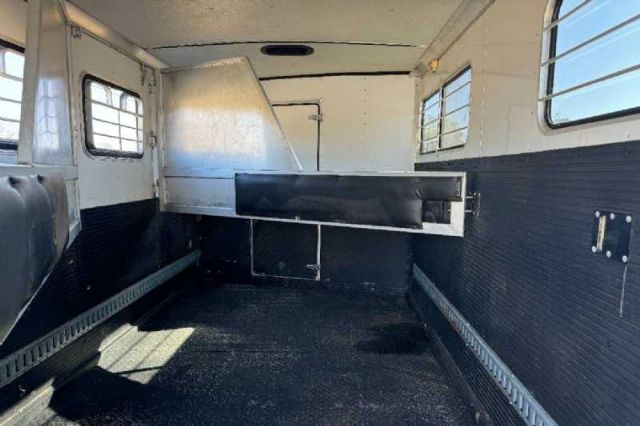 Used Horse Trailers for Sale