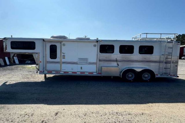 Used Horse Trailers for Sale