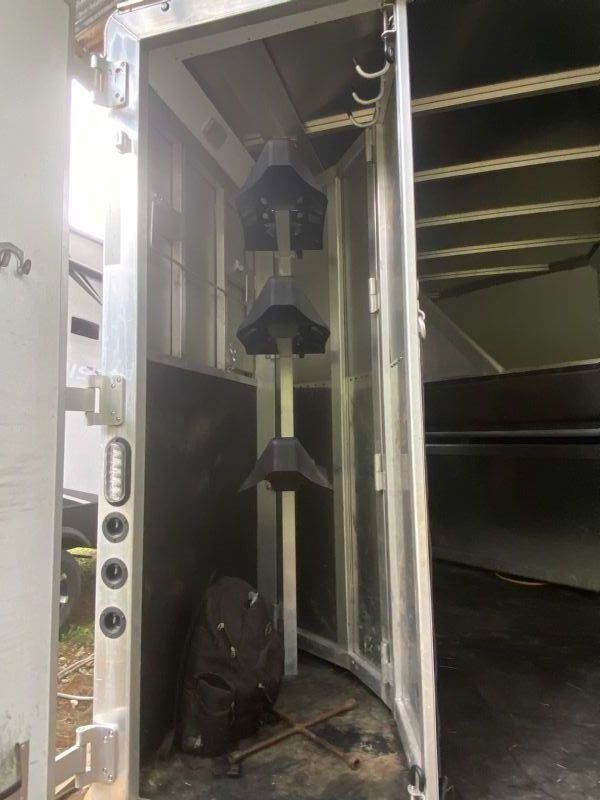 Used Horse Trailers for Sale