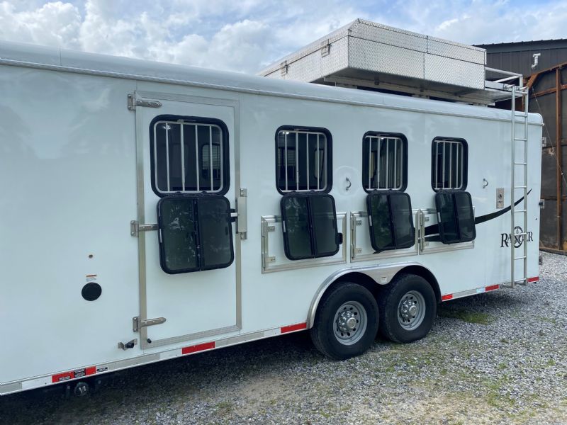 Used Horse Trailers for Sale