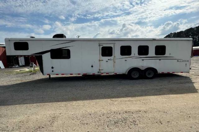 Used Horse Trailers for Sale