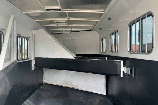 Used Horse Trailers for Sale