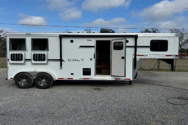 Used Horse Trailers for Sale