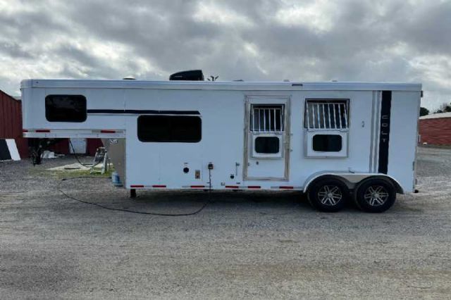 Used Horse Trailers for Sale