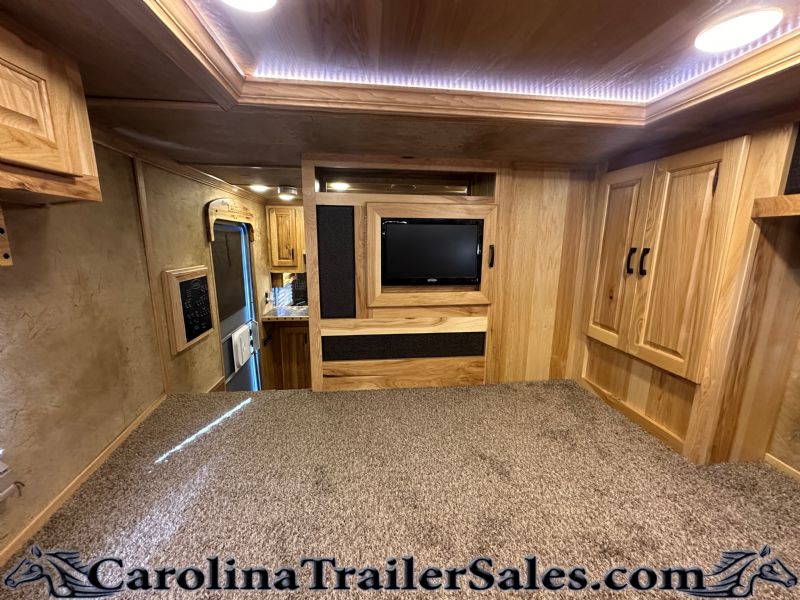 Used Horse Trailers for Sale