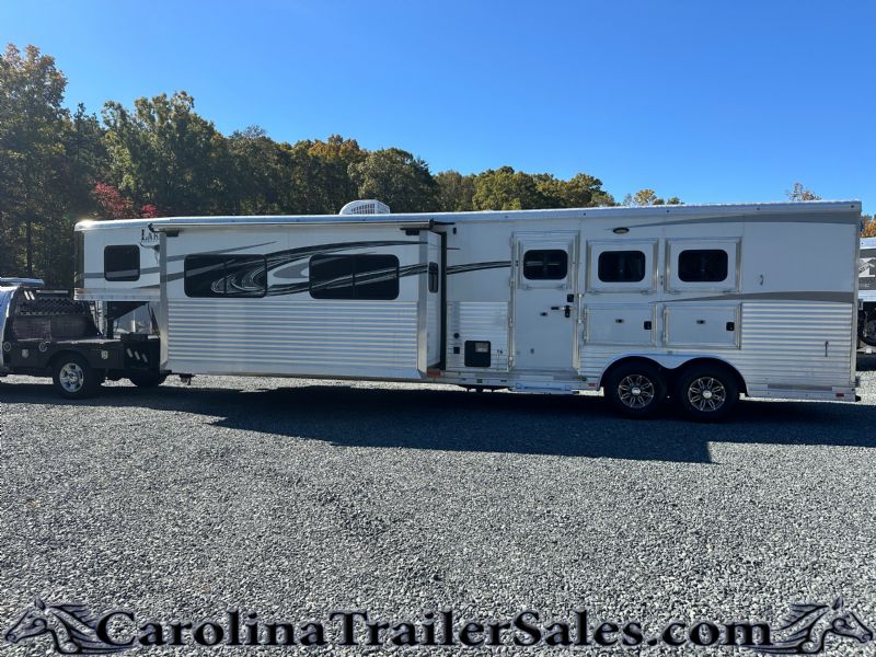 Used Horse Trailers for Sale