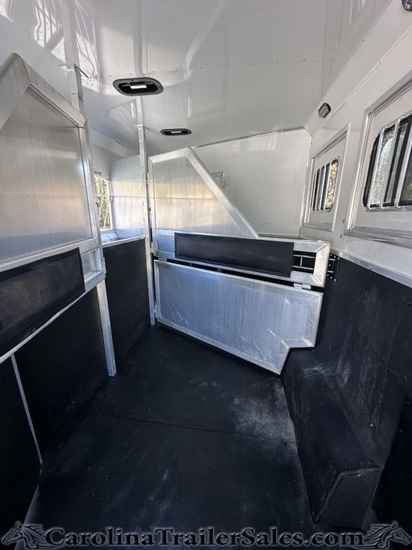 Used Horse Trailers for Sale