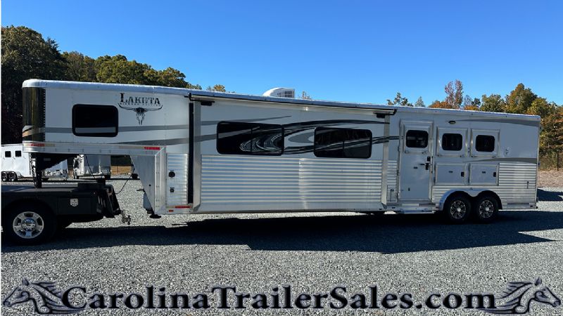 Used Horse Trailers for Sale