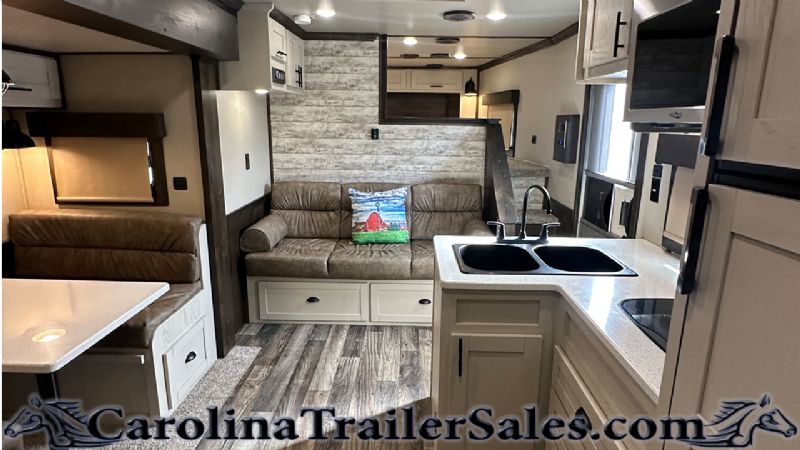 Used Horse Trailers for Sale