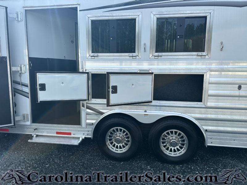 Used Horse Trailers for Sale