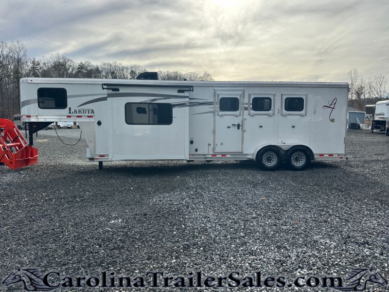 Used Horse Trailers for Sale