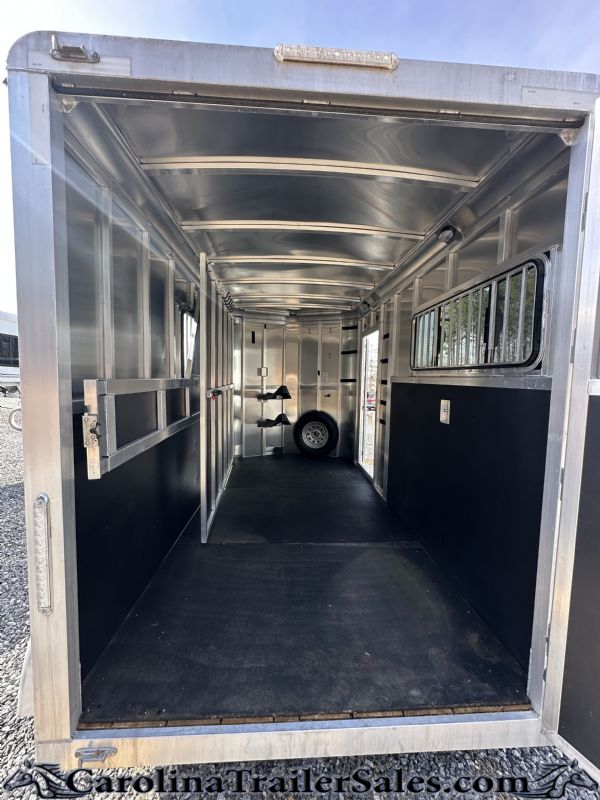 Used Horse Trailers for Sale