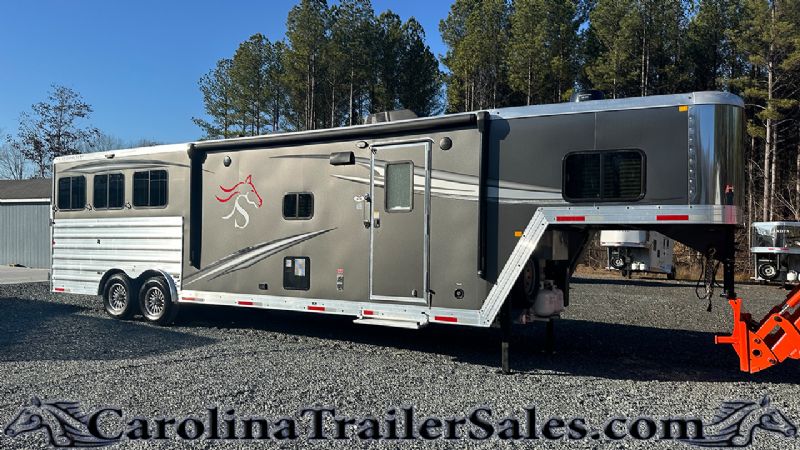 Used Horse Trailers for Sale