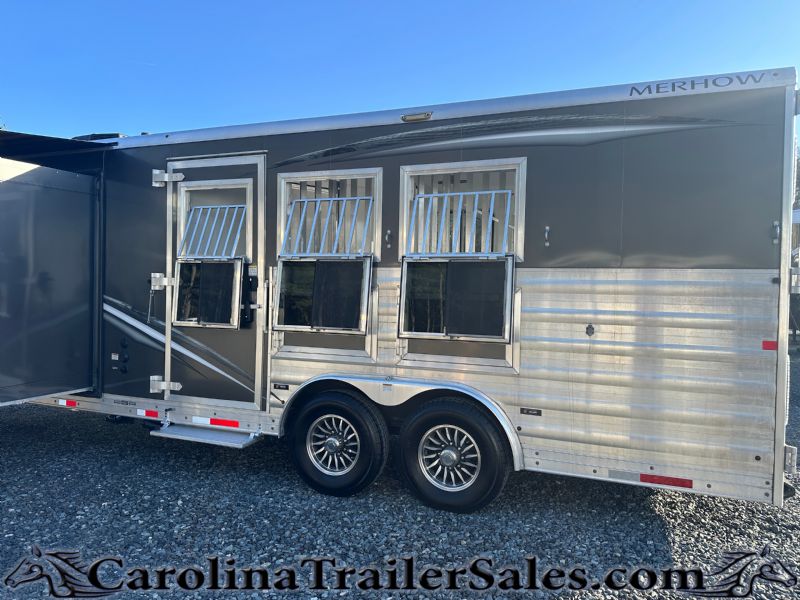 Used Horse Trailers for Sale