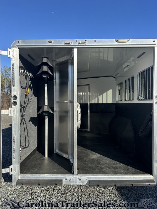 Used Horse Trailers for Sale