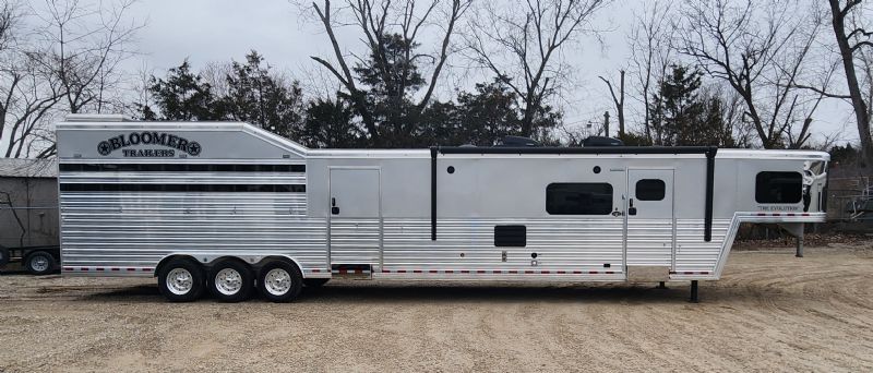 Used Horse Trailers for Sale