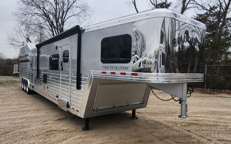 Used Horse Trailers for Sale