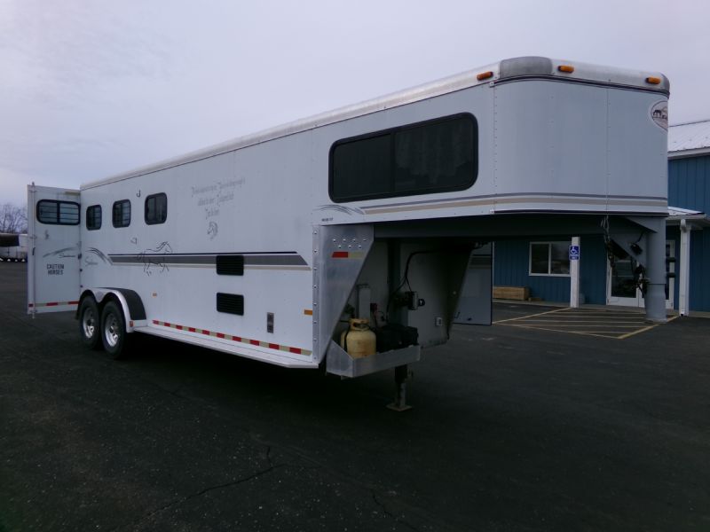 Used Horse Trailers for Sale