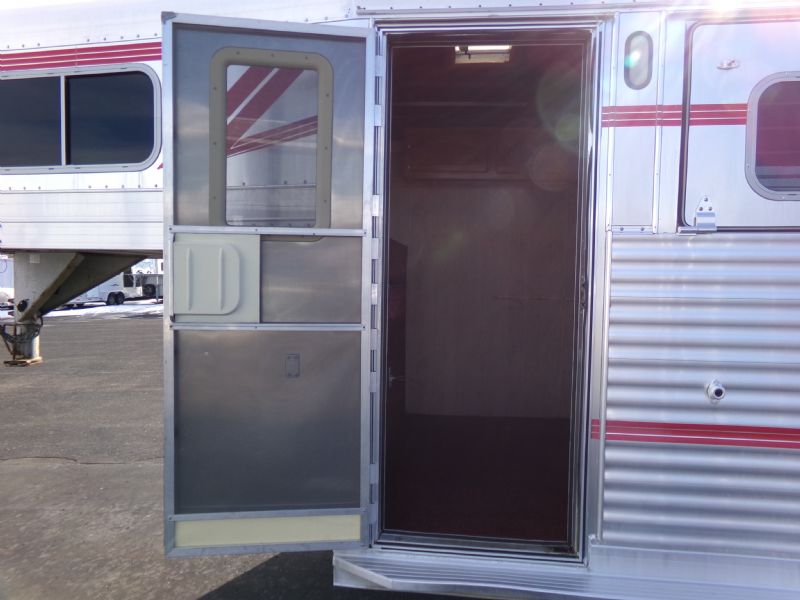 Used Horse Trailers for Sale