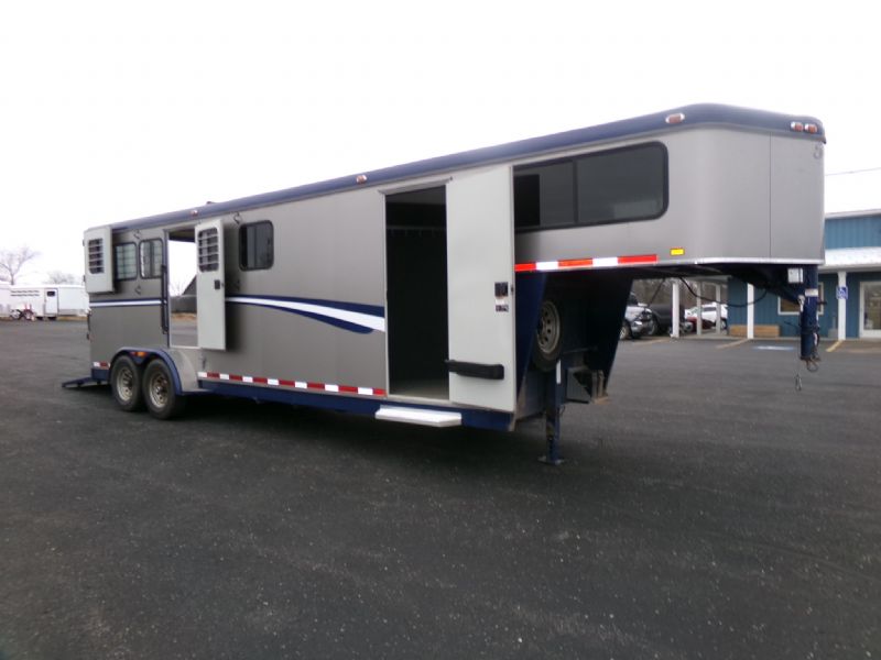 Used Horse Trailers for Sale