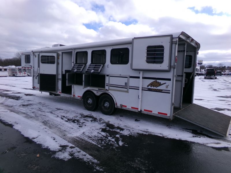 Used Horse Trailers for Sale