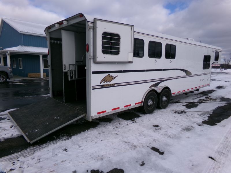 Used Horse Trailers for Sale