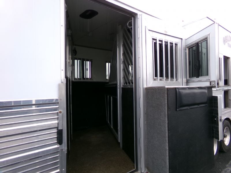 Used Horse Trailers for Sale